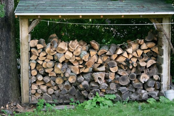 storing-wood